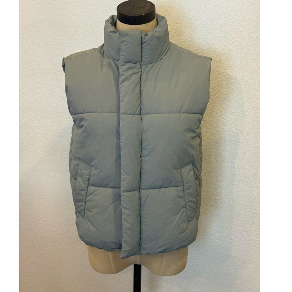 ZARA Gray Casual Winter Puffer Vest Top Shirt Women size 9- 10